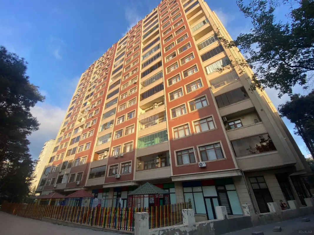 Satılır 3 otaqlı mənzil 100 m²