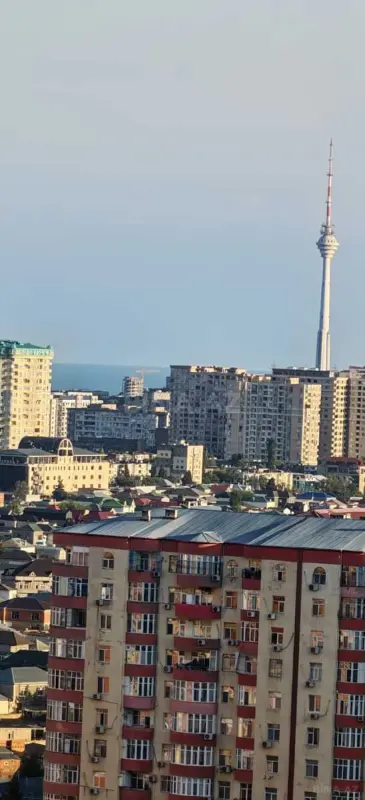 Satılır 2 otaqlı mənzil 63 m²