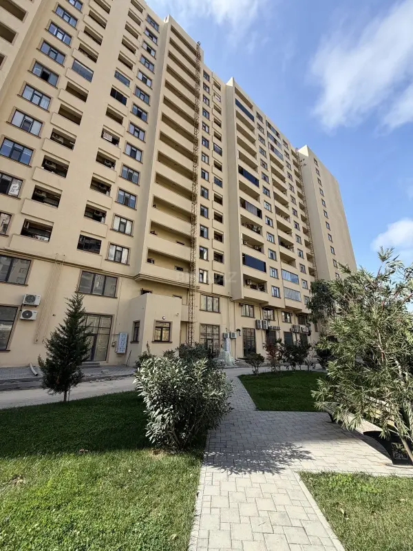 Satılır 3 otaqlı mənzil 65 m²
