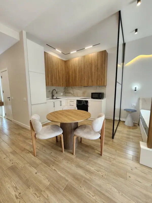 Kirayə verilir 2 otaqlı mənzil 58 m²