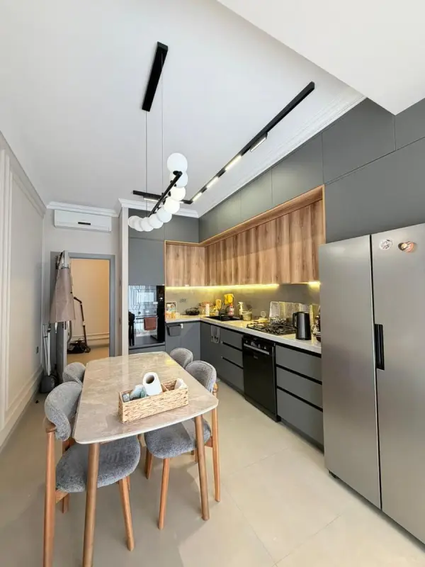 Satılır 3 otaqlı mənzil 128 m²
