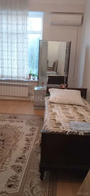Kirayə verilir 3 otaqlı mənzil 95 m²