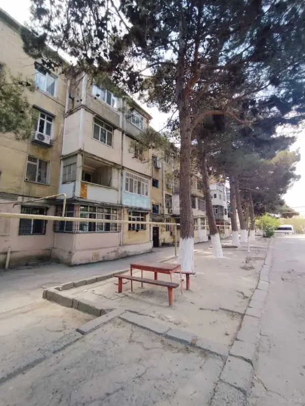Satılır 1 otaqlı mənzil 37 m²