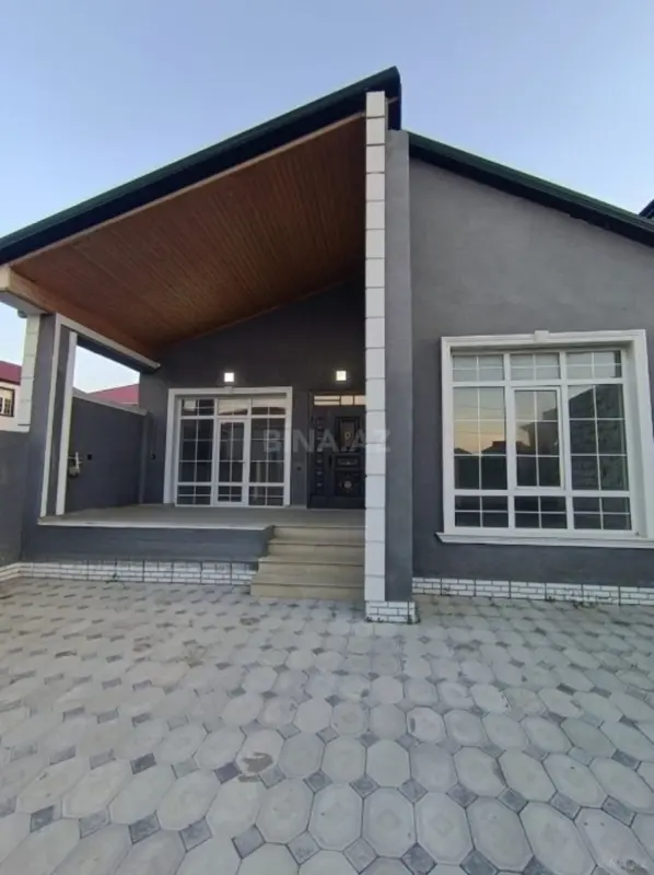 Satılır 4 otaqlı həyət evi 130 m²