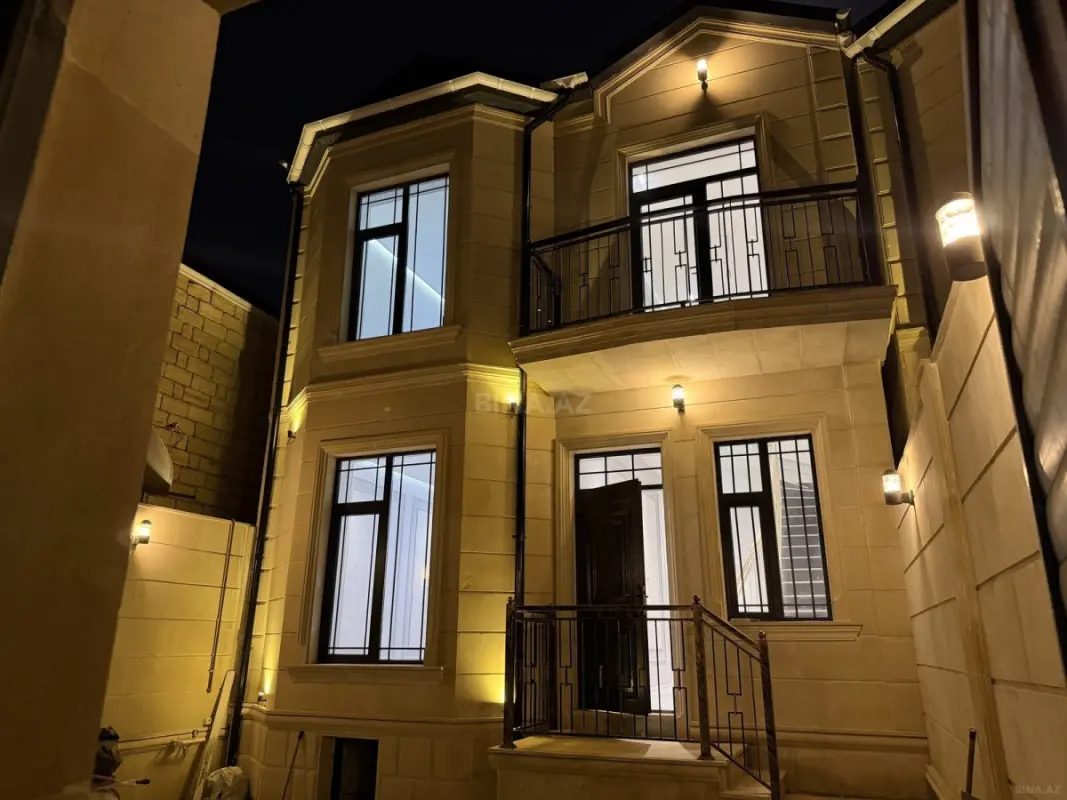 Satılır 5 otaqlı həyət evi 150 m²