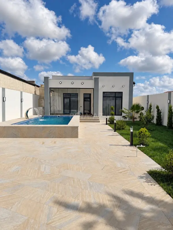 Satılır 4 otaqlı həyət evi 165 m²