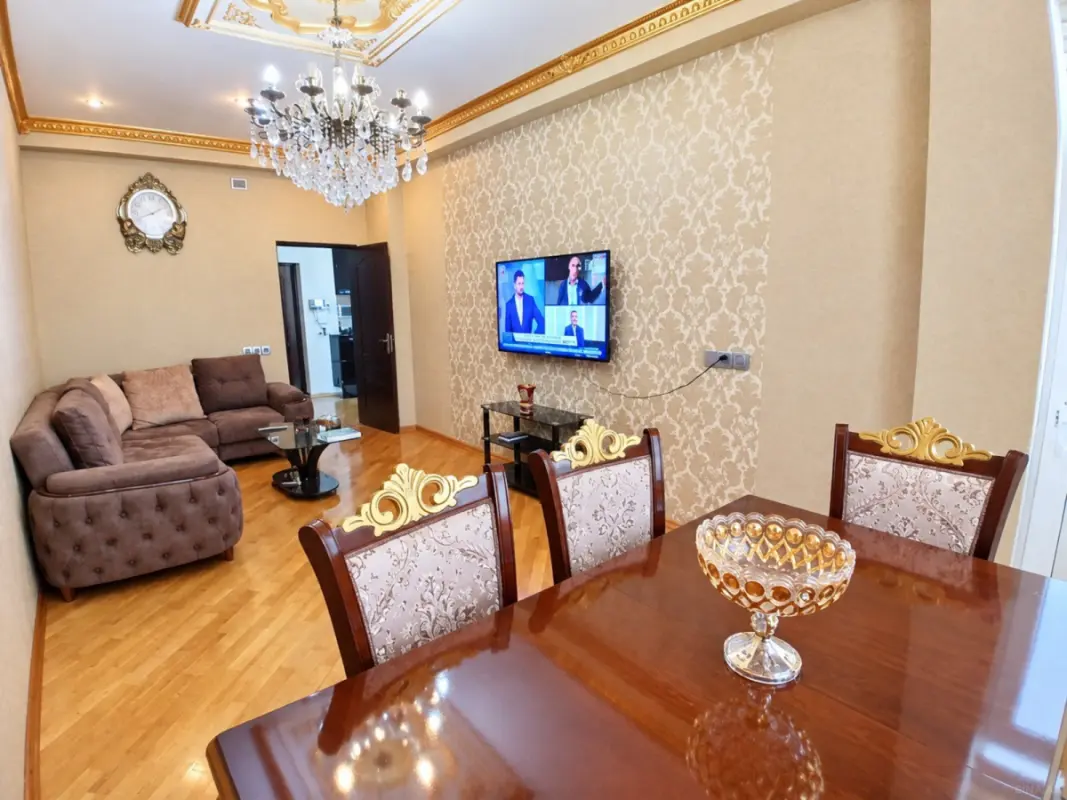 Satılır 2 otaqlı mənzil 58 m²