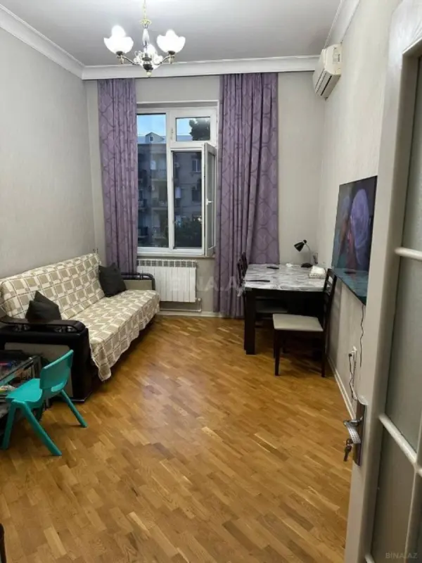 Satılır 2 otaqlı mənzil 40 m²