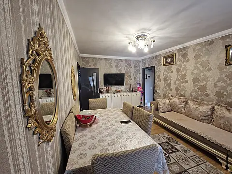 Satılır 2 otaqlı mənzil 60 m² — Bakı, İnşaatçılar 2 otaq 60.00 m²