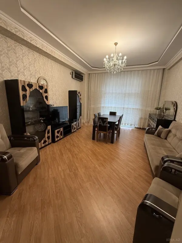 Kirayə verilir 3 otaqlı mənzil 127 m²