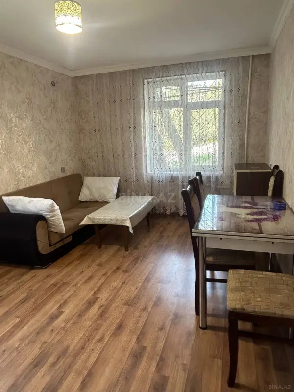 Kirayə verilir 1 otaqlı mənzil 43 m²