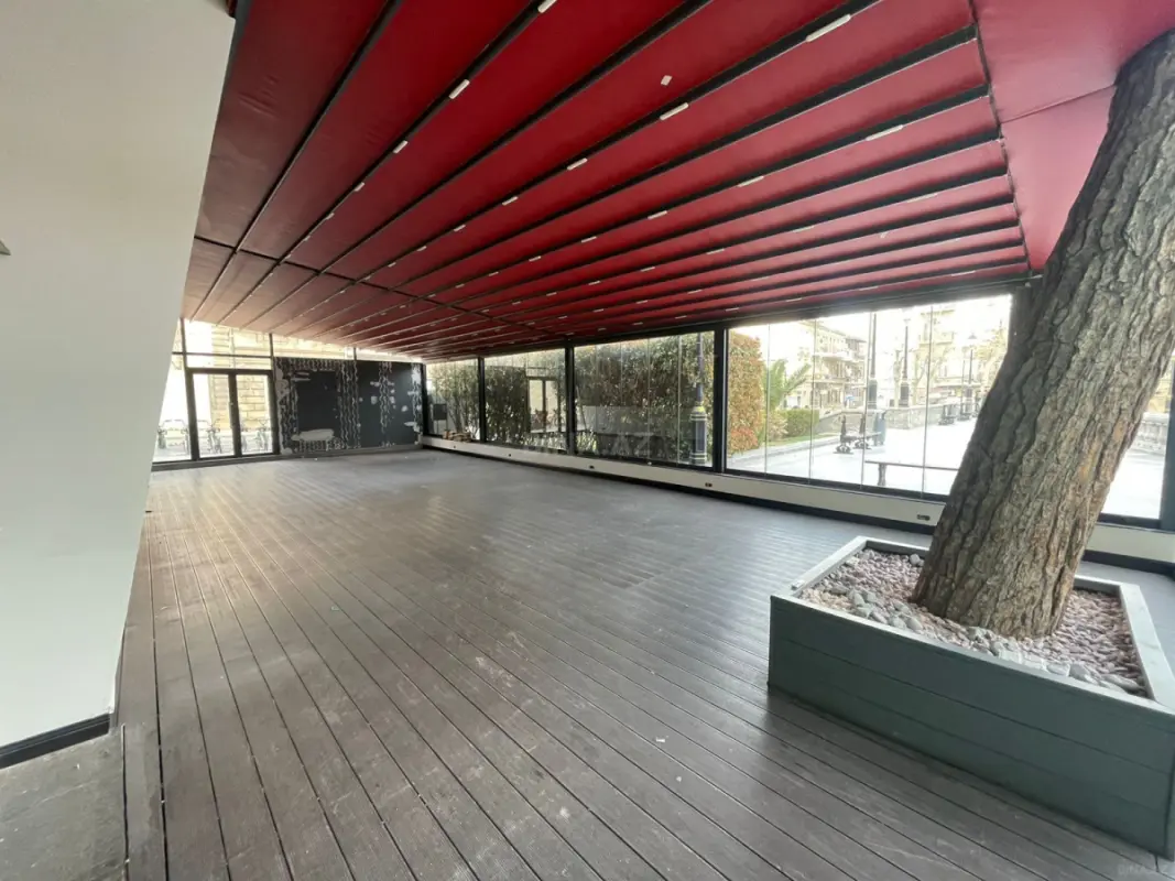 Kirayə verilir obyekt 270 m²
