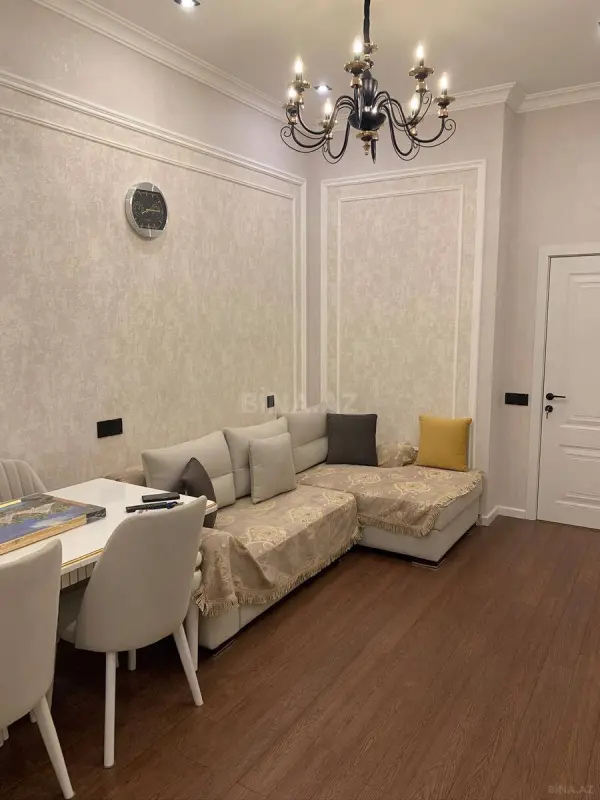 Satılır 3 otaqlı mənzil 68.4 m²