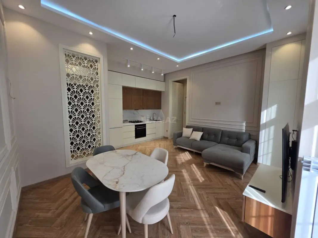 Kirayə verilir 2 otaqlı mənzil 65 m²