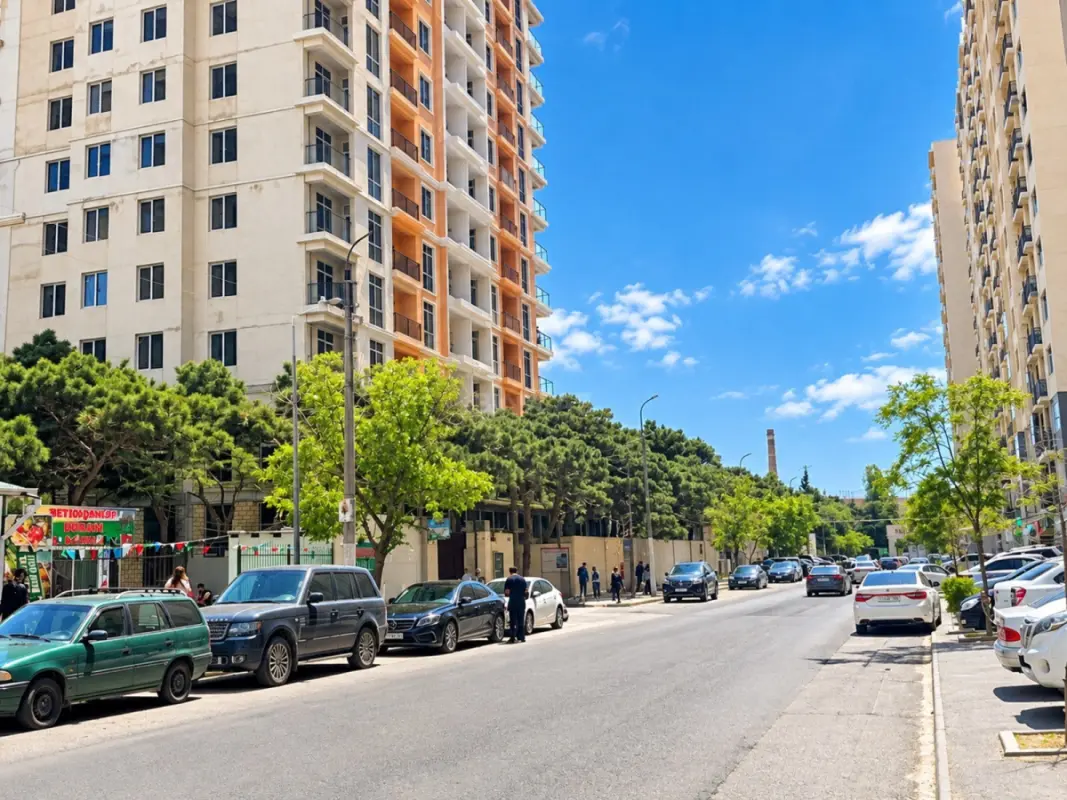 Satılır 1 otaqlı mənzil 60 m²