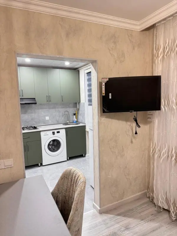 Kirayə verilir 2 otaqlı mənzil 45 m²