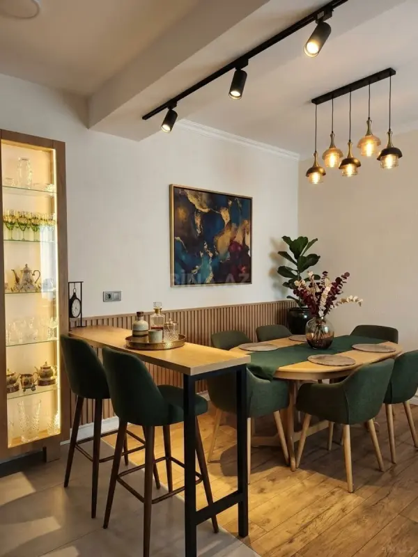 Satılır 3 otaqlı mənzil 96 m²