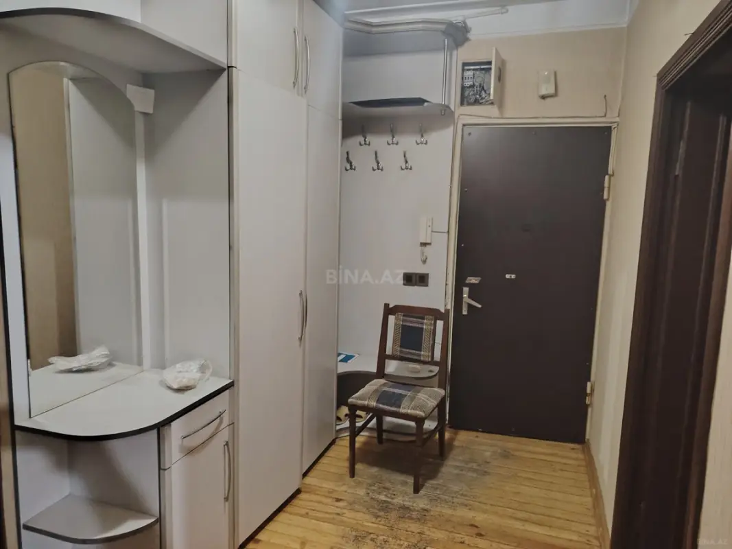 Satılır 3 otaqlı mənzil 83 m²