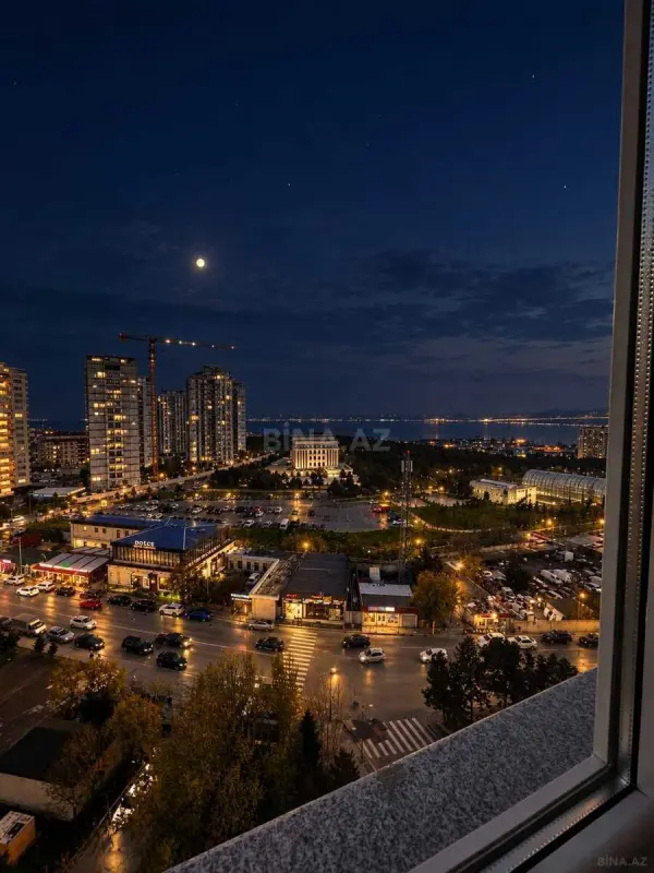 Satılır 3 otaqlı mənzil 105 m²