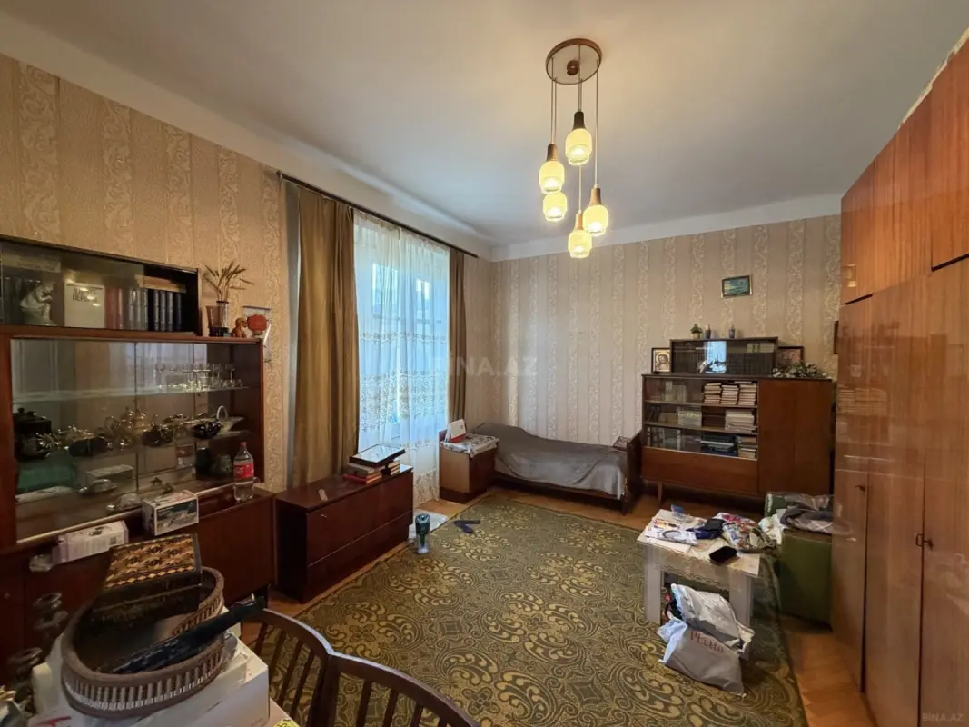 Satılır 1 otaqlı mənzil 40 m²