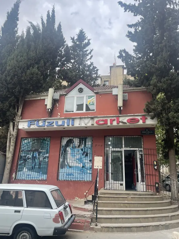 Satılır obyekt 100 m²
