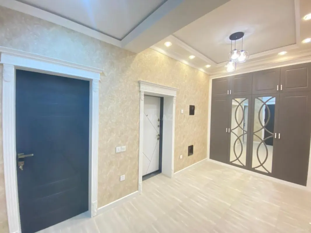 Kirayə verilir 2 otaqlı mənzil 100 m²