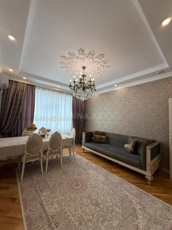 Satılır 3 otaqlı mənzil 84 m²