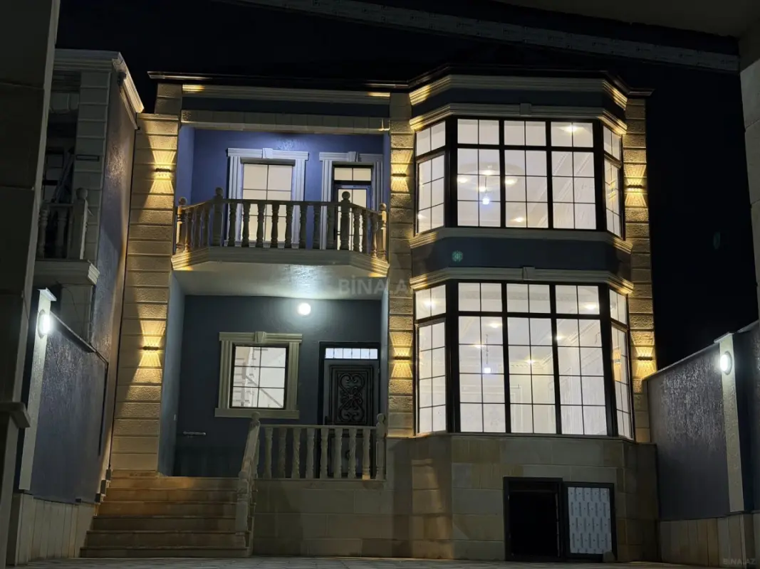 Satılır 5 otaqlı həyət evi 200 m²