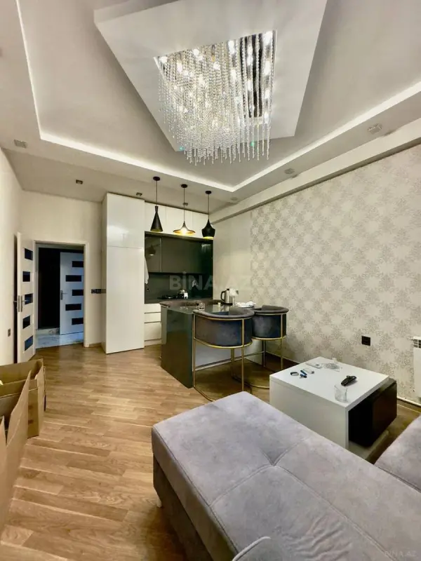 Kirayə verilir 2 otaqlı mənzil 65 m²