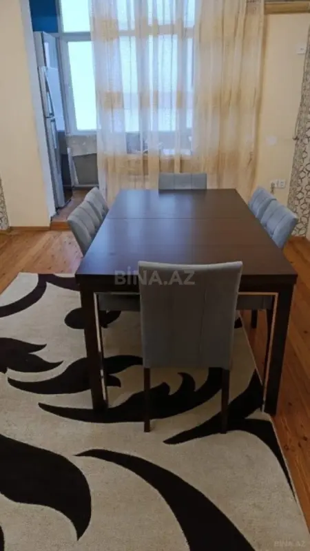 Kirayə verilir 2 otaqlı mənzil 65 m²