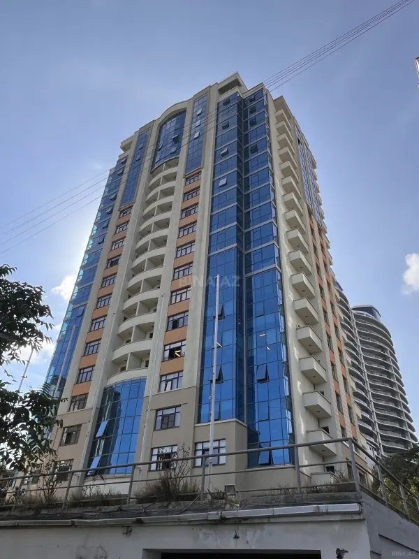 Satılır qaraj 24 m²