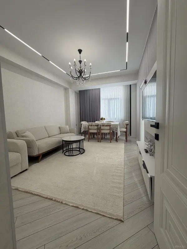 Satılır 2 otaqlı mənzil 59 m²