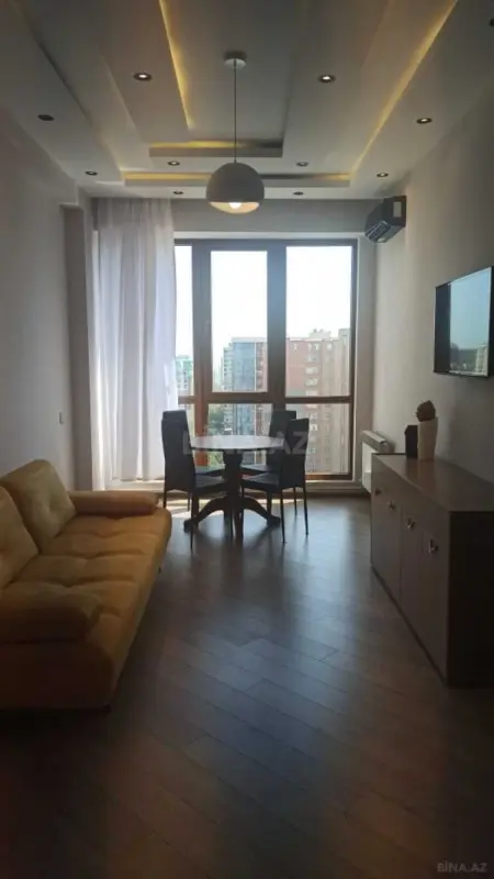Kirayə verilir 2 otaqlı mənzil 52 m²