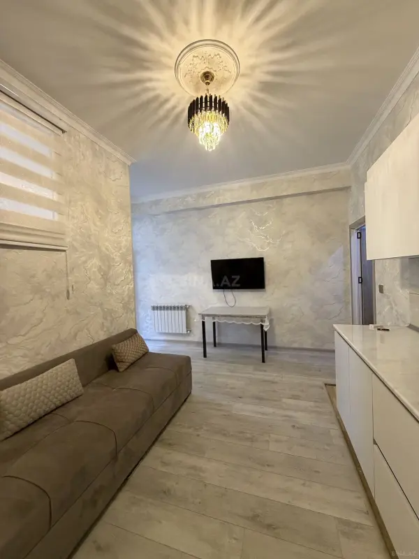 Satılır 2 otaqlı mənzil 43 m²