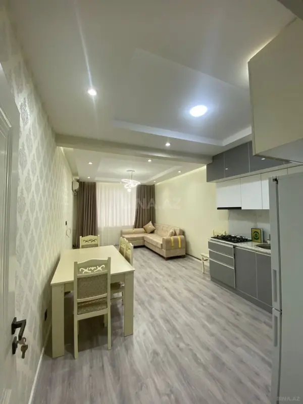 Satılır 2 otaqlı mənzil 80 m²