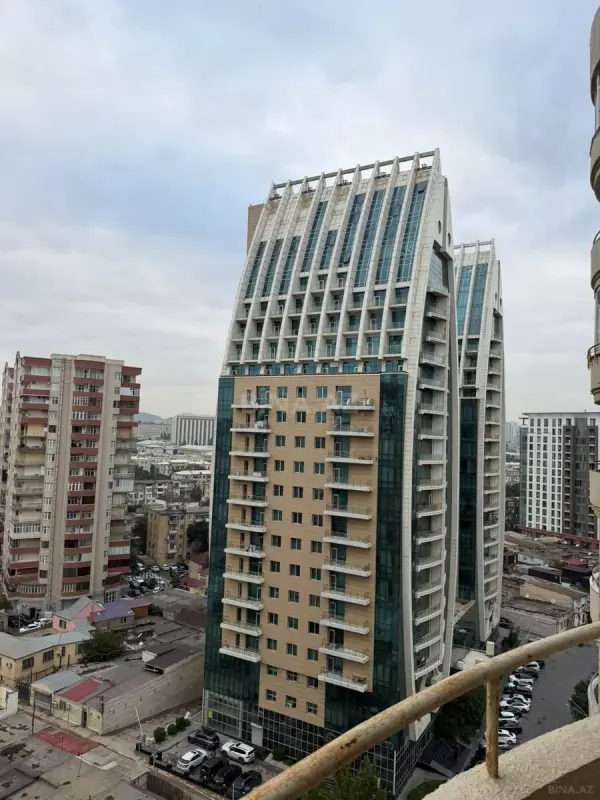 Kirayə verilir 3 otaqlı mənzil 105 m²