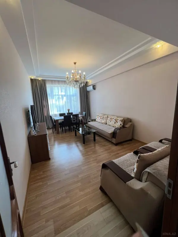 Satılır 2 otaqlı mənzil 85 m²