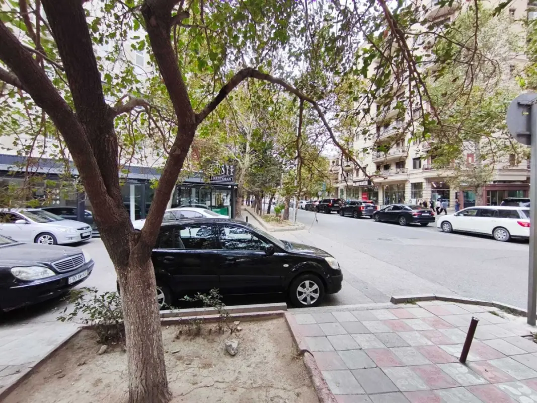Kirayə verilir 2 otaqlı ofis 40 m²
