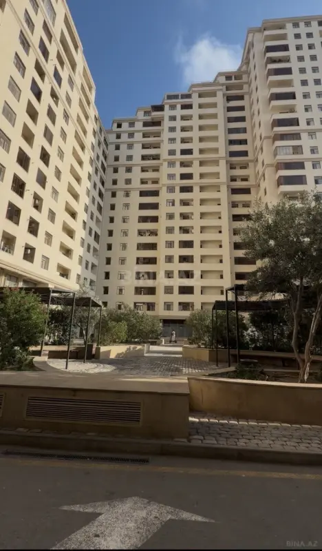 Satılır 2 otaqlı mənzil 58 m²