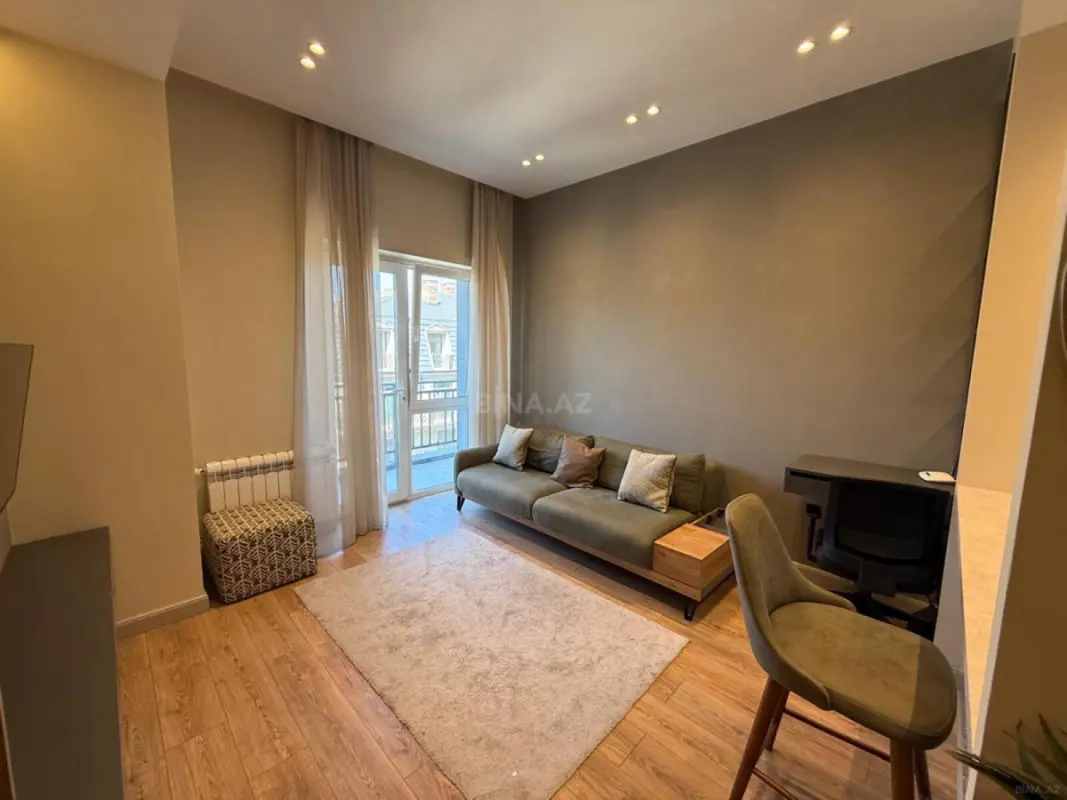 Satılır 2 otaqlı mənzil 56 m²