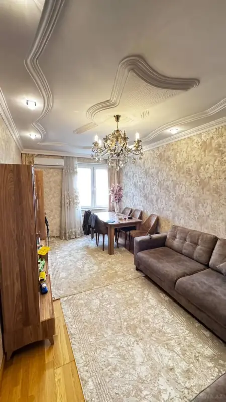 Satılır 2 otaqlı mənzil 85 m²
