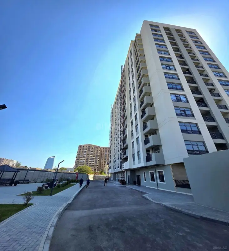 Satılır 3 otaqlı mənzil 120 m²