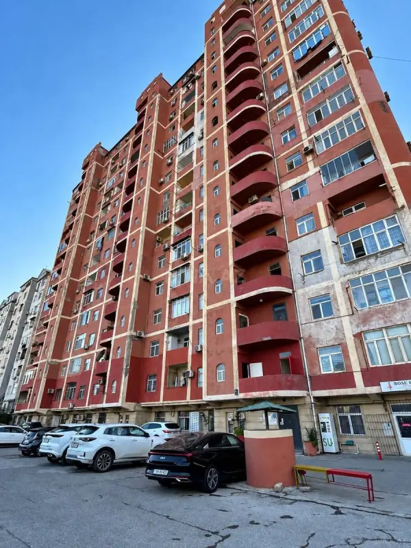 Kirayə verilir 3 otaqlı mənzil 120 m²