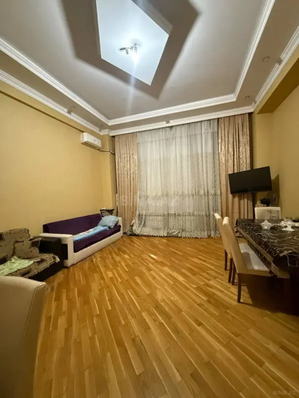 Satılır 2 otaqlı mənzil 80 m²