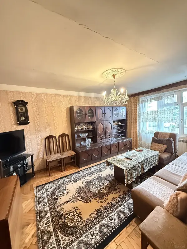 Satılır 3 otaqlı mənzil 90 m²