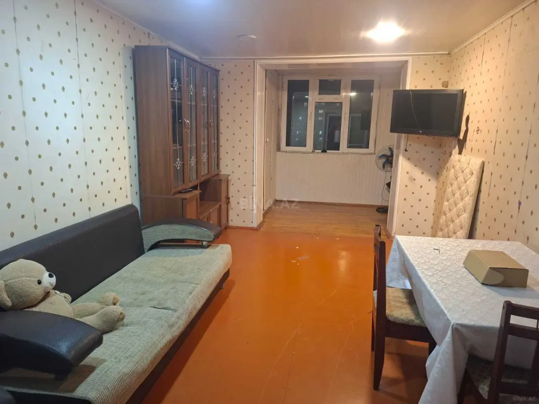 Kirayə verilir 2 otaqlı mənzil 42 m²
