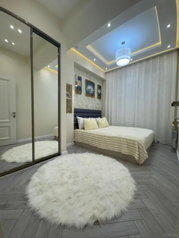 Satılır 3 otaqlı mənzil 98 m²