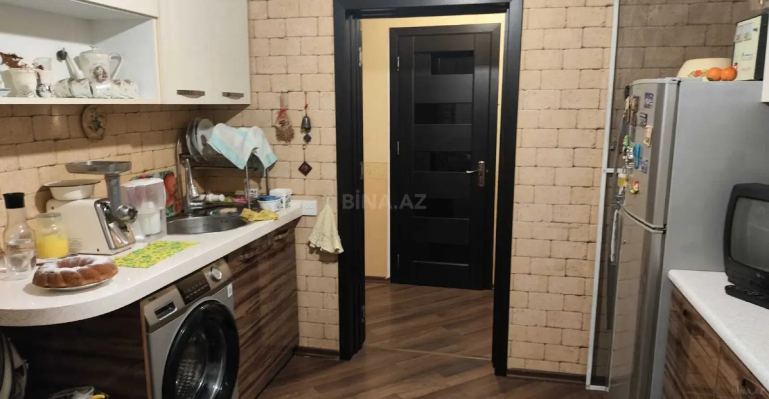 Satılır 2 otaqlı mənzil 90 m²