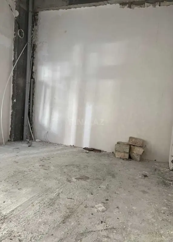 Satılır obyekt 30 m²