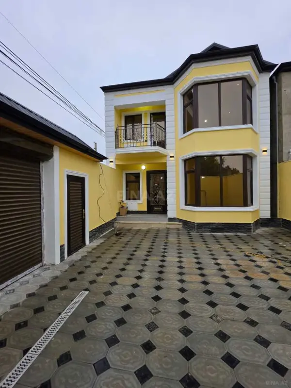 Satılır 4 otaqlı həyət evi 150 m²